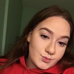 Meet your Posher, Danyle